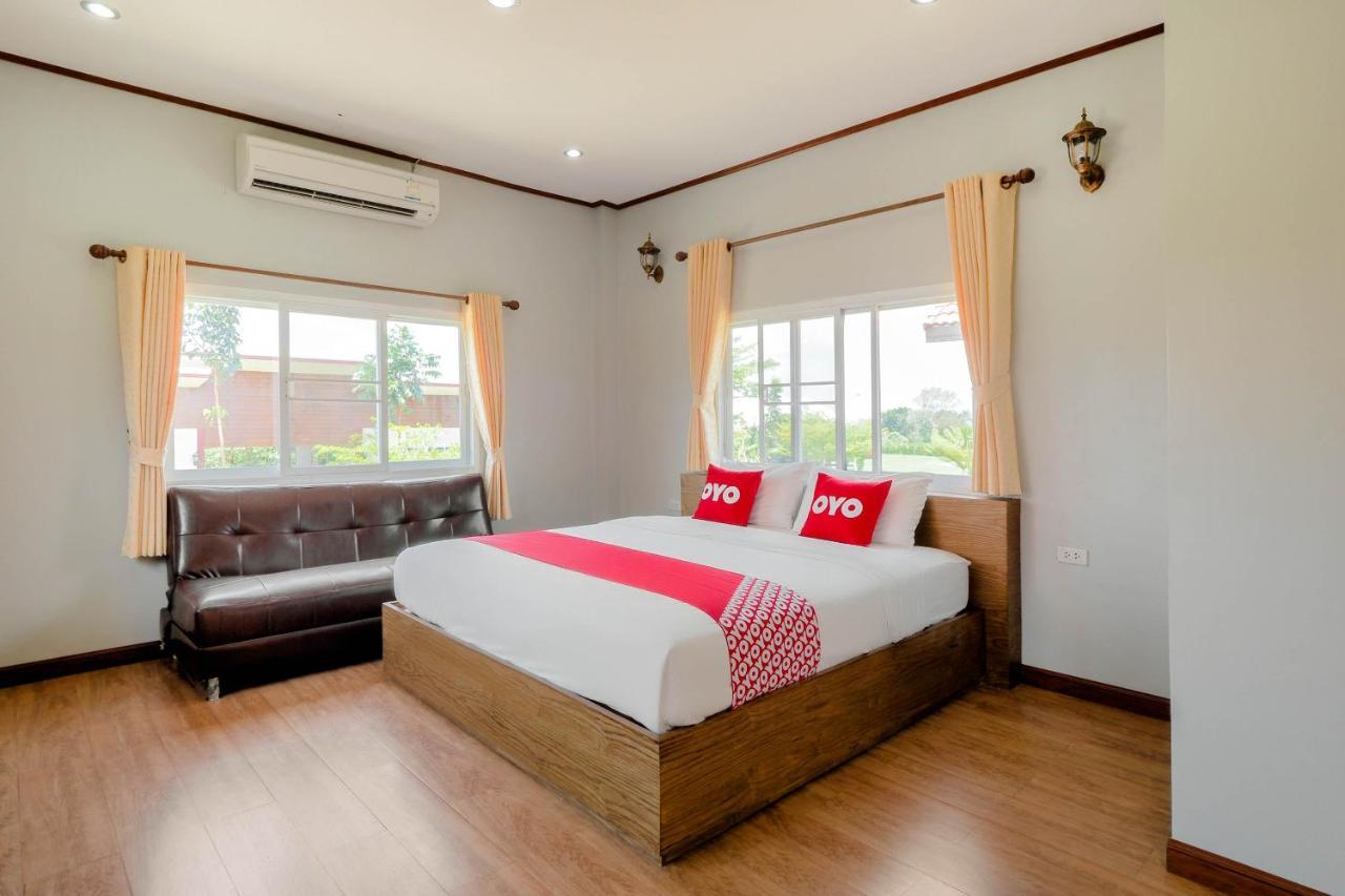 Oyo 748 Pada Homestay Mu Si Bagian luar foto